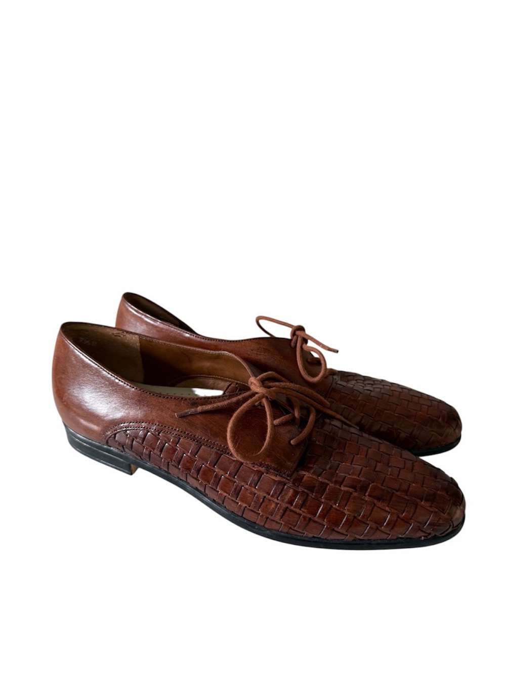 Vintage Trotters Lila Cognac Woven Leather Lace-Up Oxford Flats